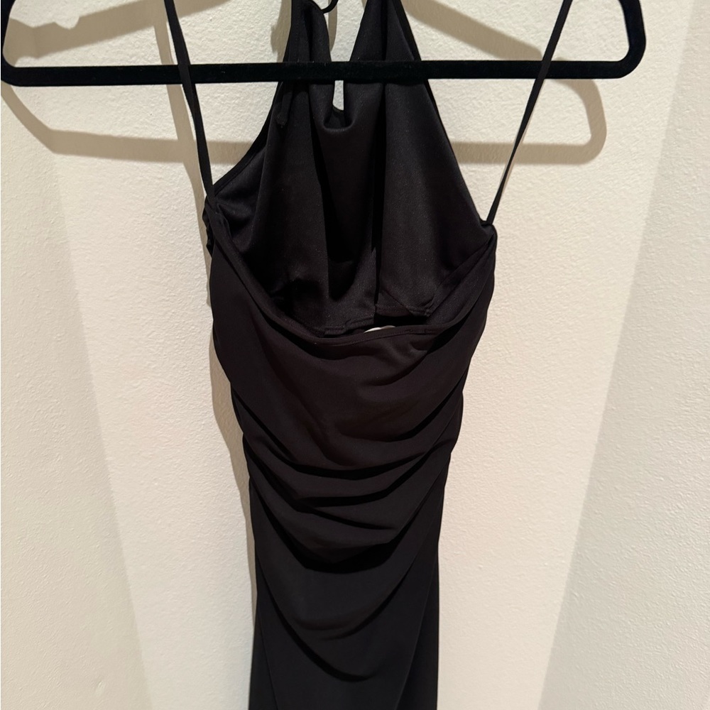 Worn once - Max Studio flattering and forgiving. Size Small